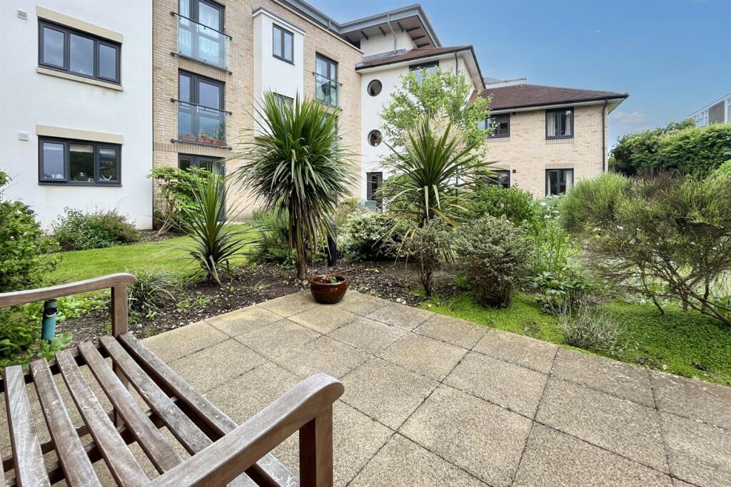 Additional property image - Southbourne