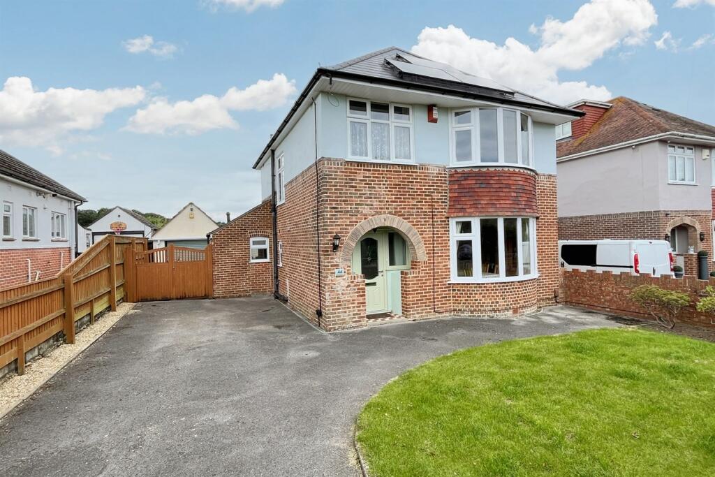 3 bedroom detached house for sale in East, BH7