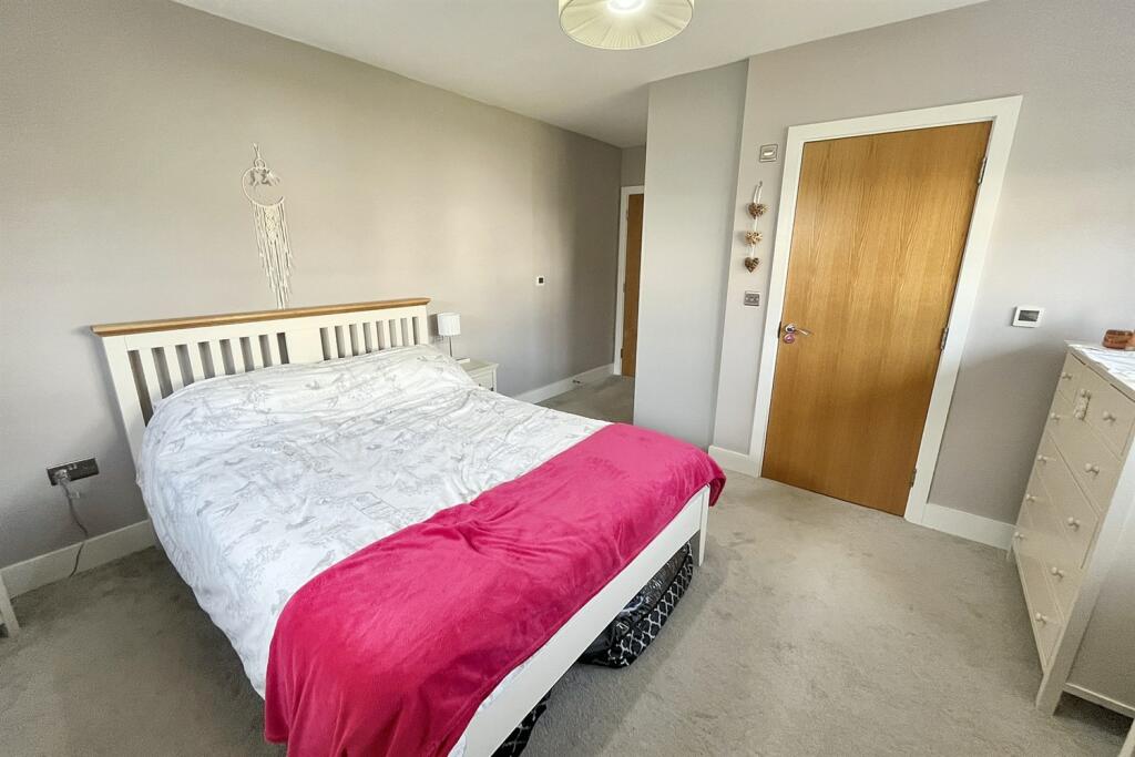 Additional property image - Southbourne