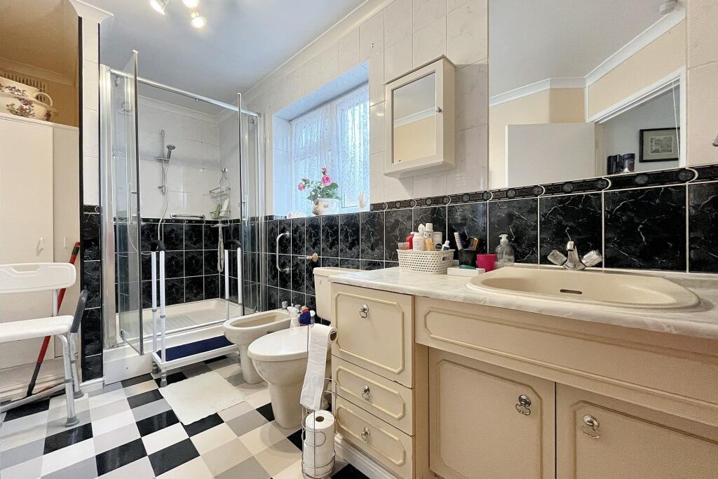Additional property image - Southbourne