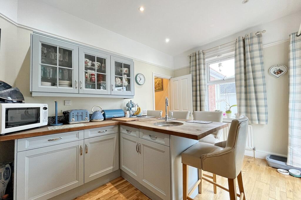 Additional property image - Southbourne