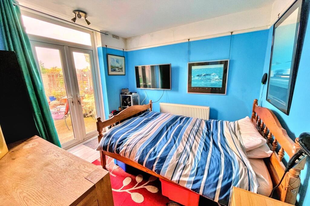 Additional property image - Boscombe East