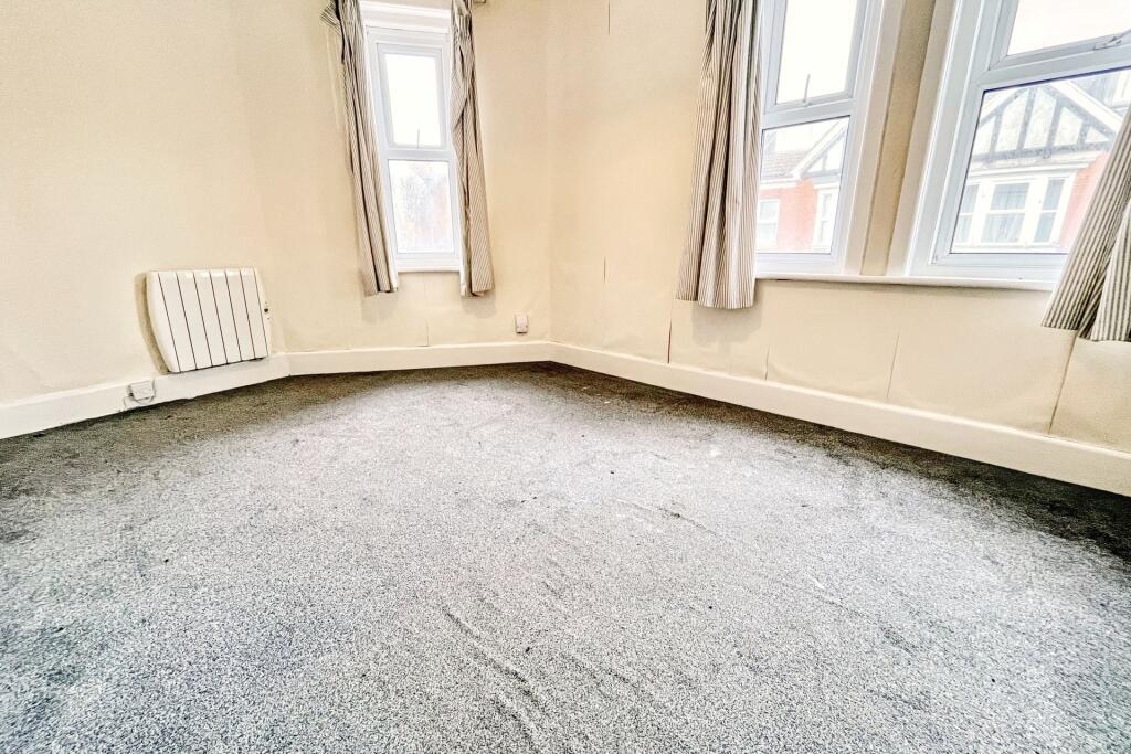 Additional property image - Pokesdown