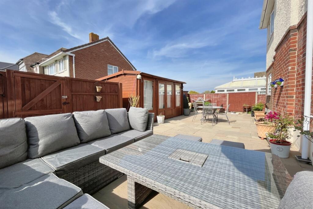 Additional property image - Tuckton