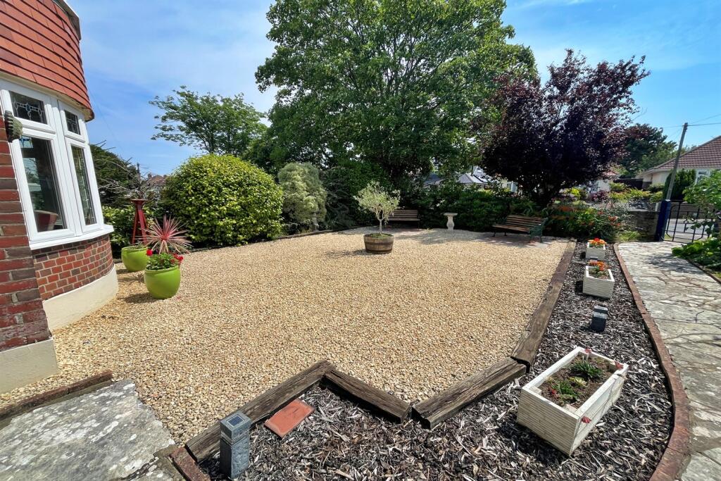 Additional property image - Tuckton