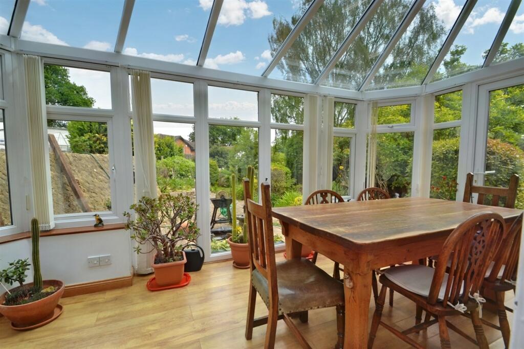 5 bedroom detached house for sale in Colehill, BH21