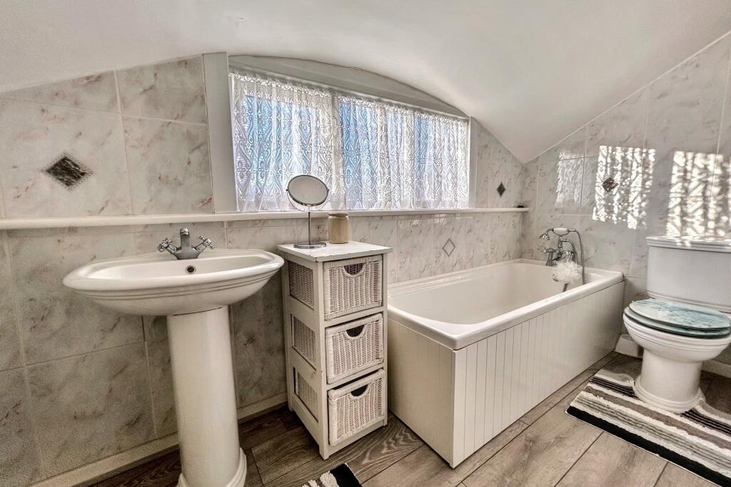Additional property image - Chalbury