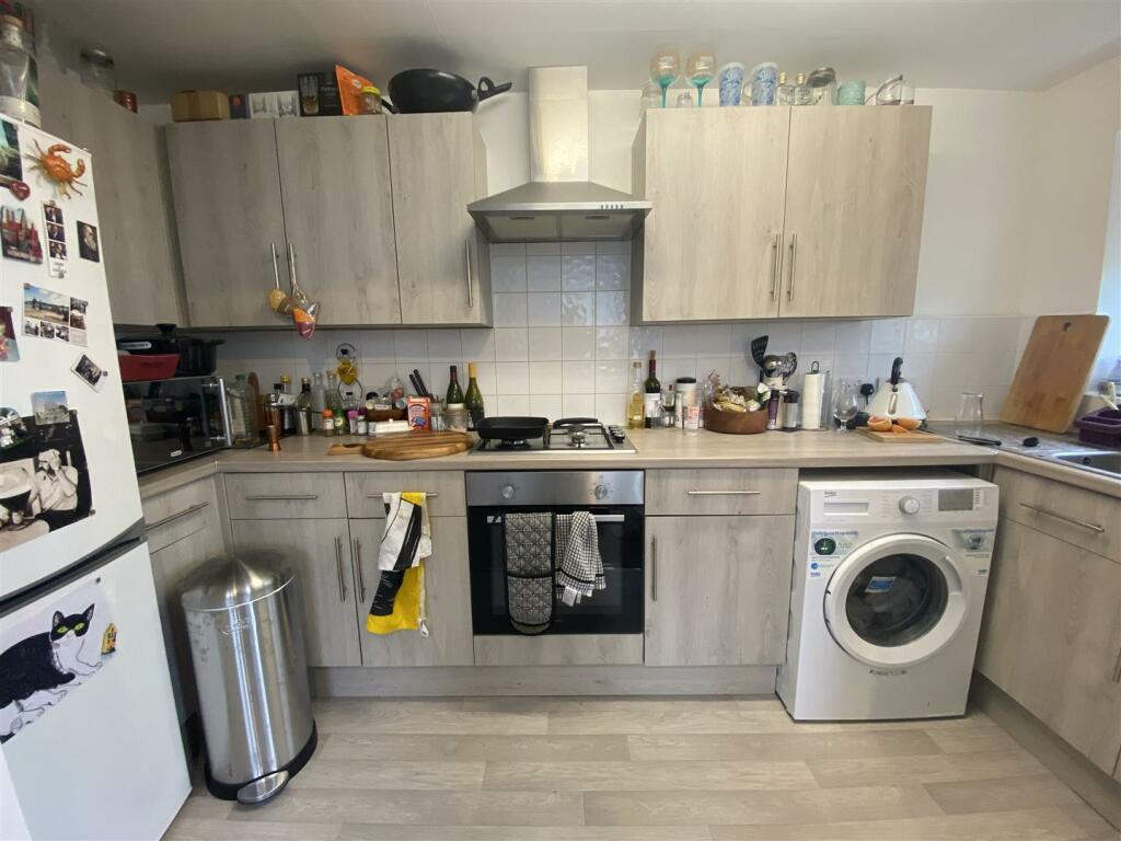 1 bedroom flat for rent in Prince Road, London, SE25