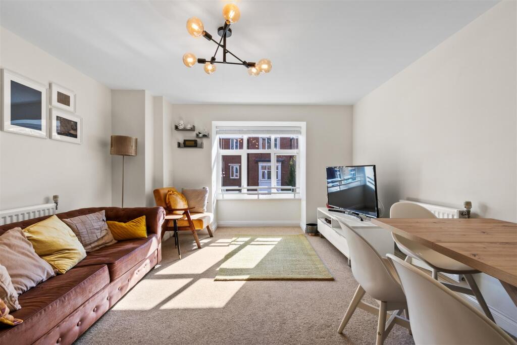 Main image of property: Chalfont Road, London