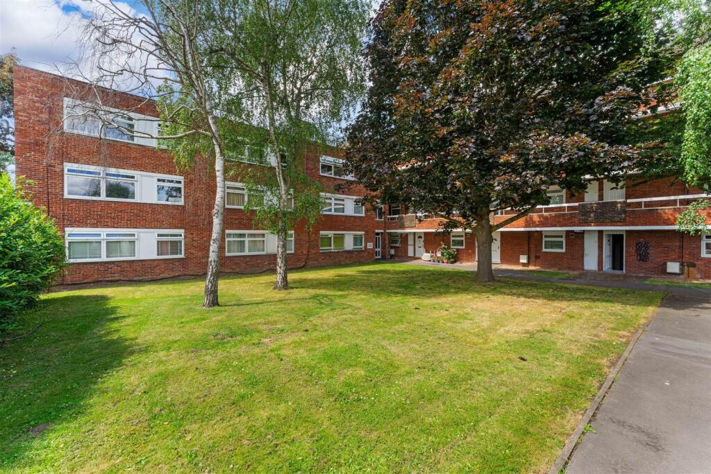 Main image of property: Selhurst Road, London