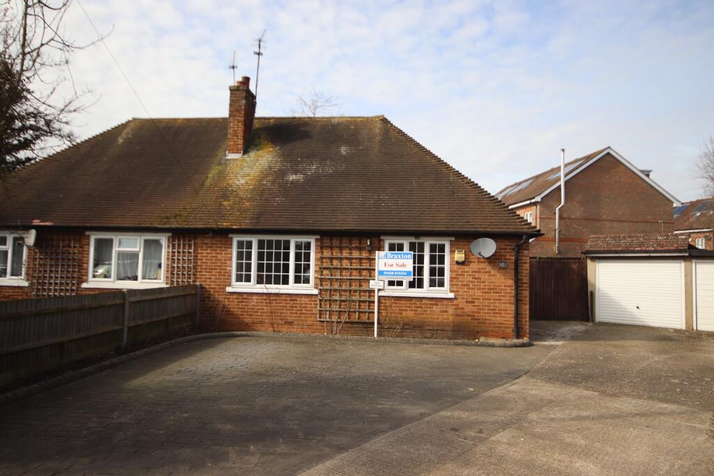 Main image of property: Woodlands Park, Maidenhead