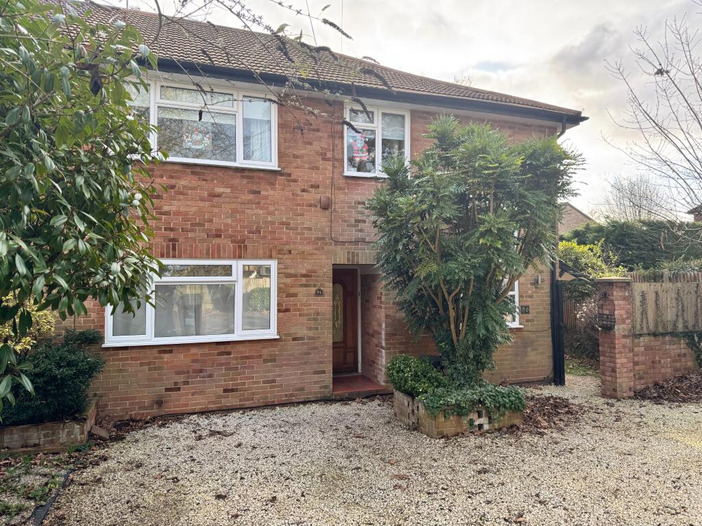 Main image of property: Ray Mill Road East, Maidenhead, Berkshire