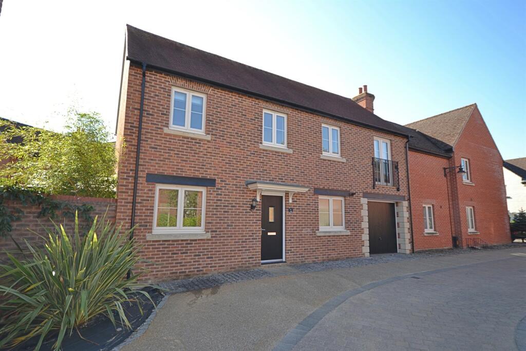 4 bedroom semidetached house for sale in Downton, SP5