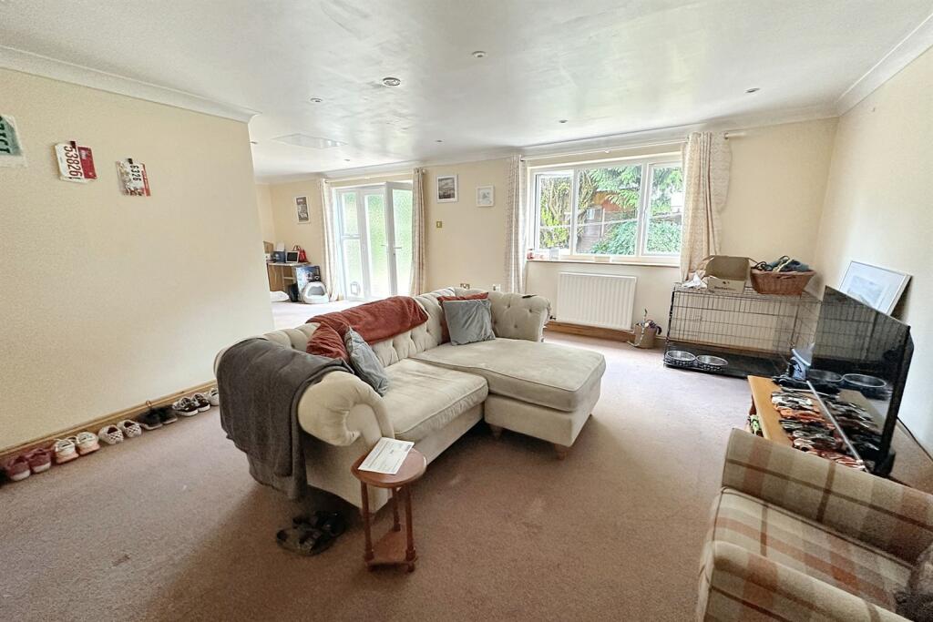 Additional property image - Charminster