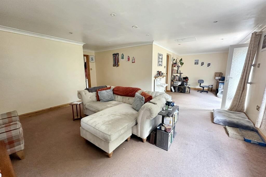Additional property image - Charminster