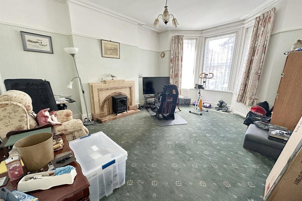 Additional property image - Charminster