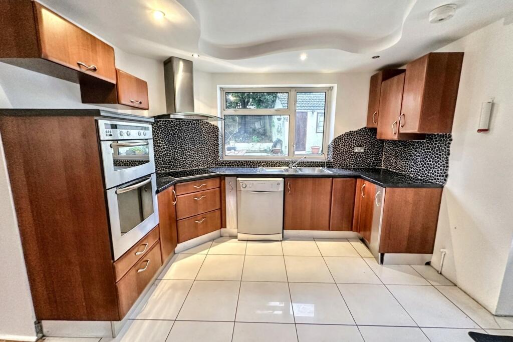 Additional property image - Kinson