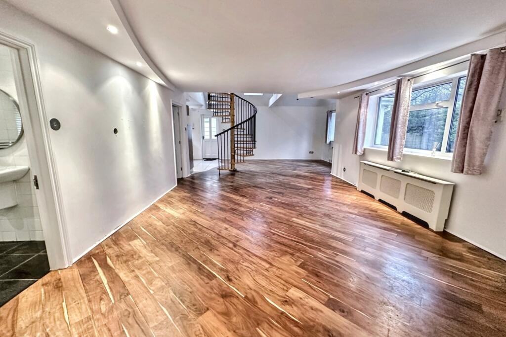 Additional property image - Kinson