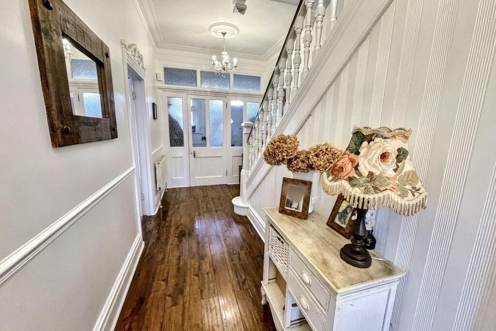Additional property image - Kings Park