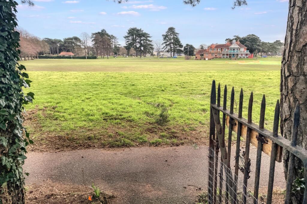 Additional property image - Kings Park
