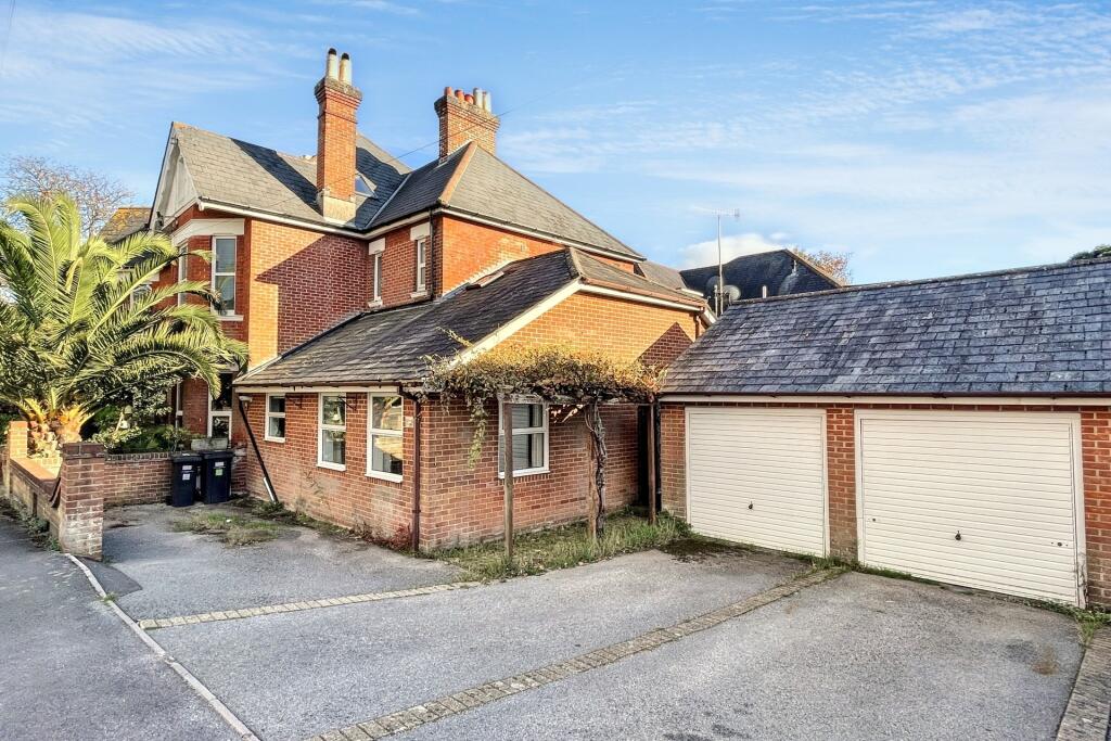 Main image of property: Alum Chine