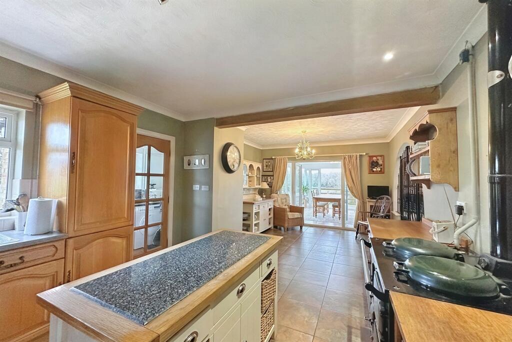 Additional property image - Verwood
