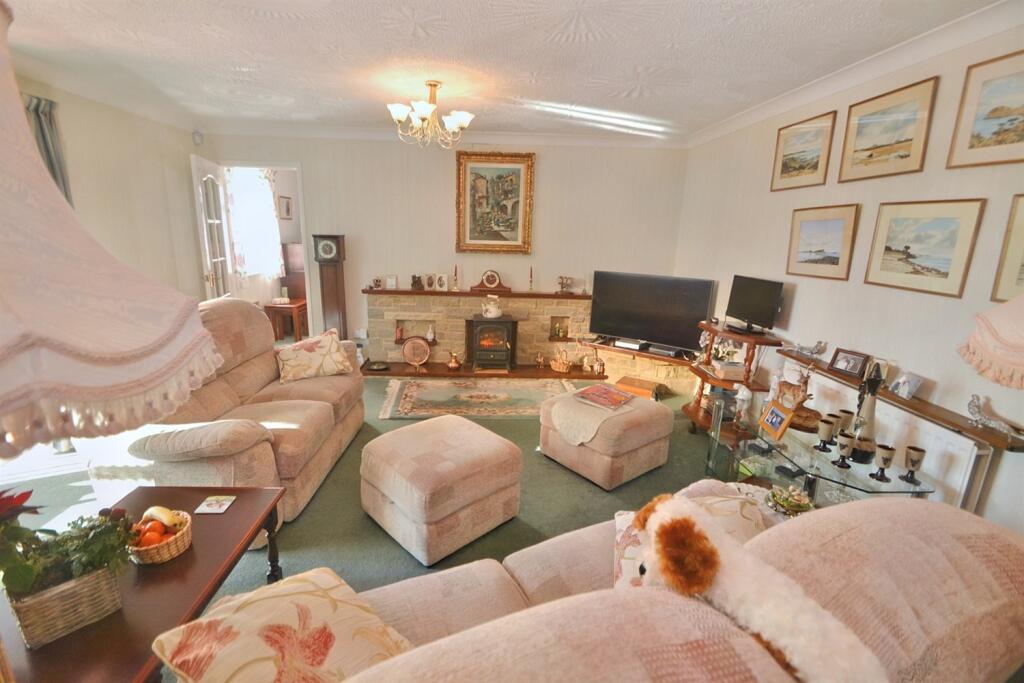 Additional property image - Verwood