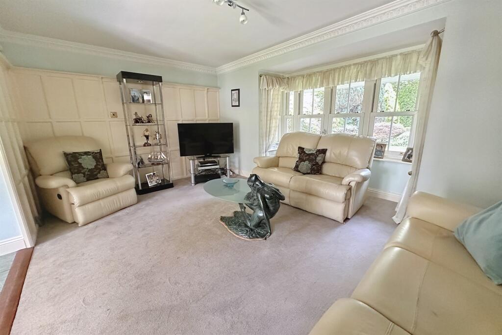 Additional property image - Ferndown