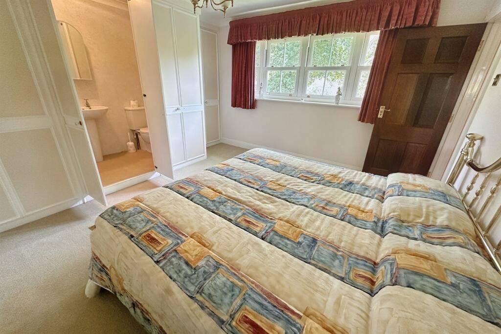 Additional property image - Ferndown
