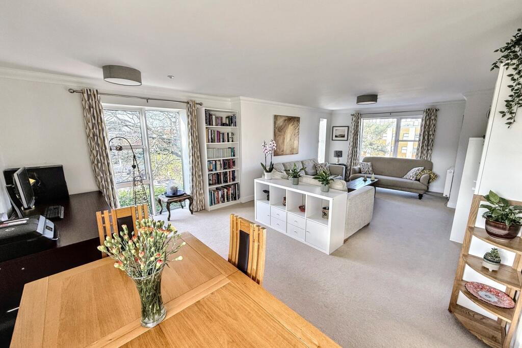 Additional property image - Ferndown