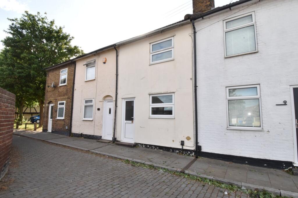 Main image of property: Cross Lane, Milton, Sittingbourne, ME10
