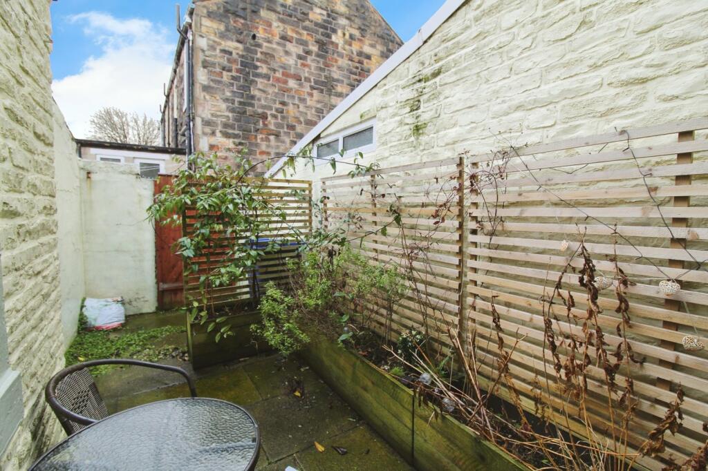 Additional property image - Burnley Road, Colne, Lancashire, BB8