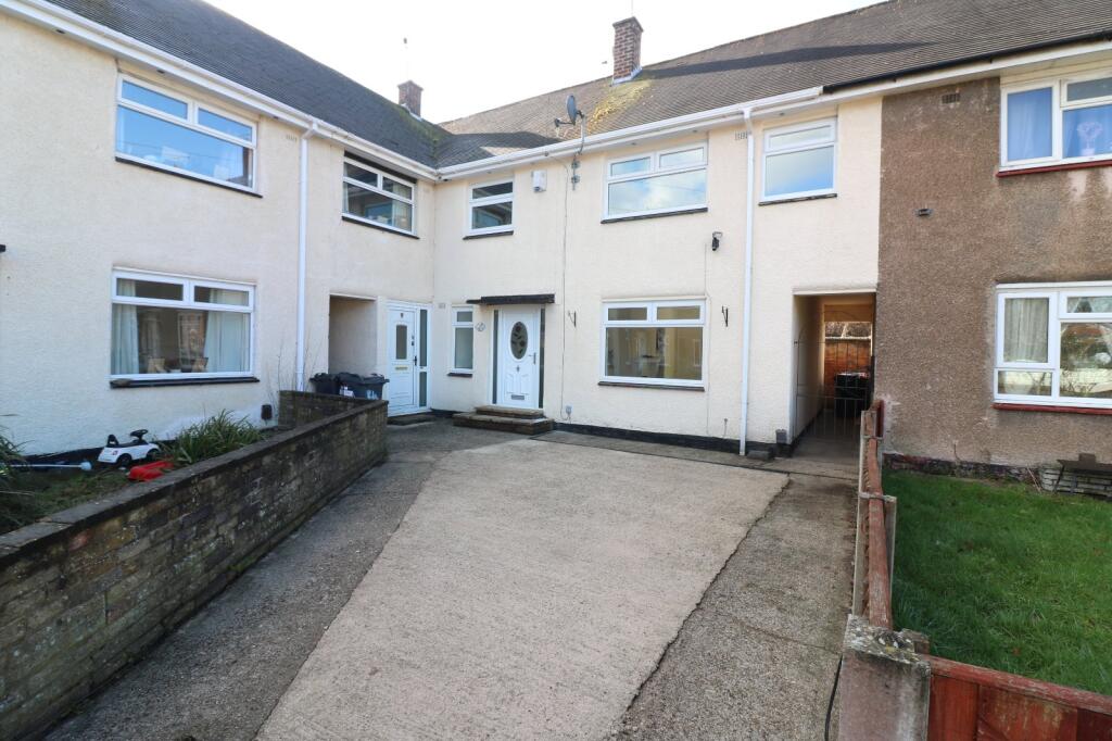 Main image of property: Hardy Close, Great Sutton, Ellesmere Port, Cheshire, CH66