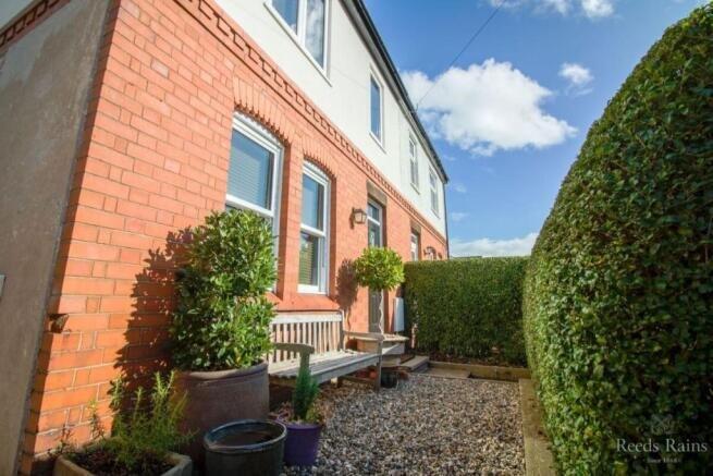 Main image of property: Heath Lane, Little Sutton, Ellesmere Port, Cheshire, CH66
