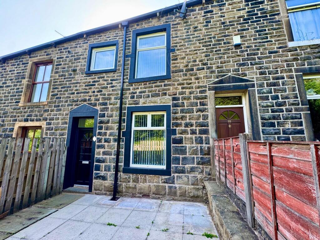 Main image of property: Osborne Terrace, Rawtenstall, Rossendale, Lancashire, BB4
