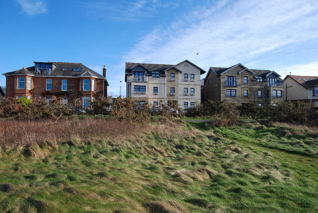 2 bedroom flat for sale in St. Ninians Road, Prestwick, South Ayrshire