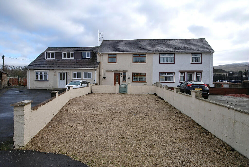 3 bedroom terraced house for sale in Castle, New Cumnock, East Ayrshire