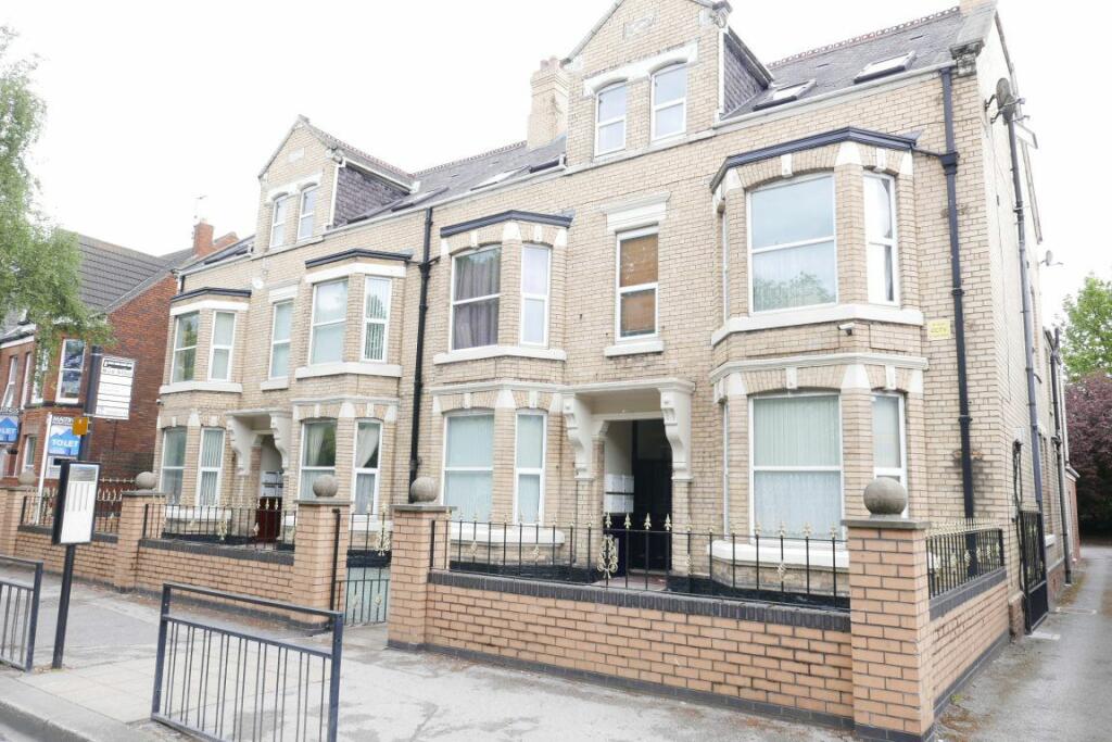 Main image of property: Flat 3, Convent View, Beverley Road, Hull, HU6 7LH