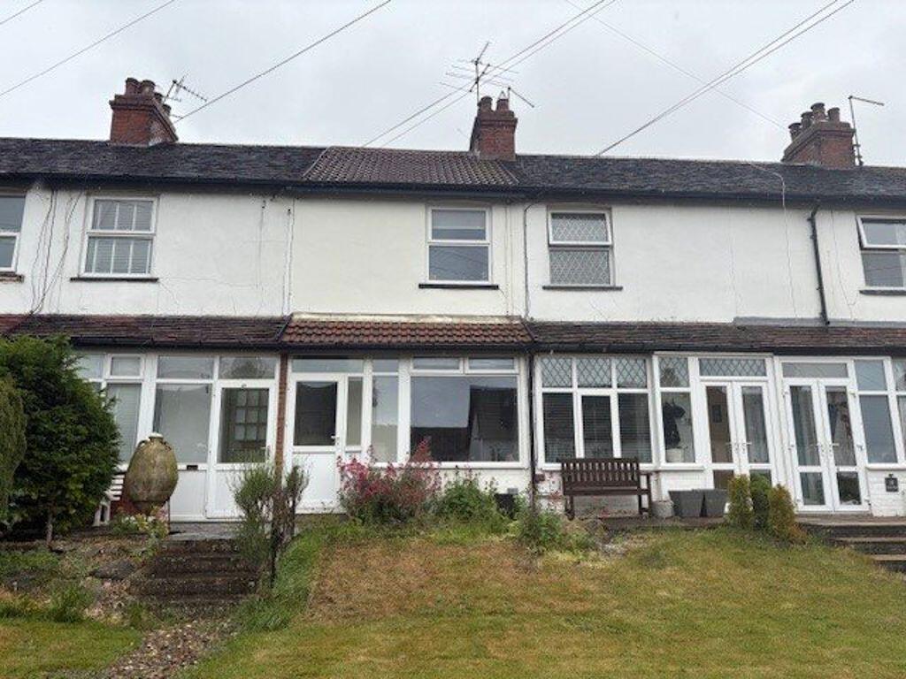 Main image of property: 51 Church Road North Ferriby, HU14 4AA