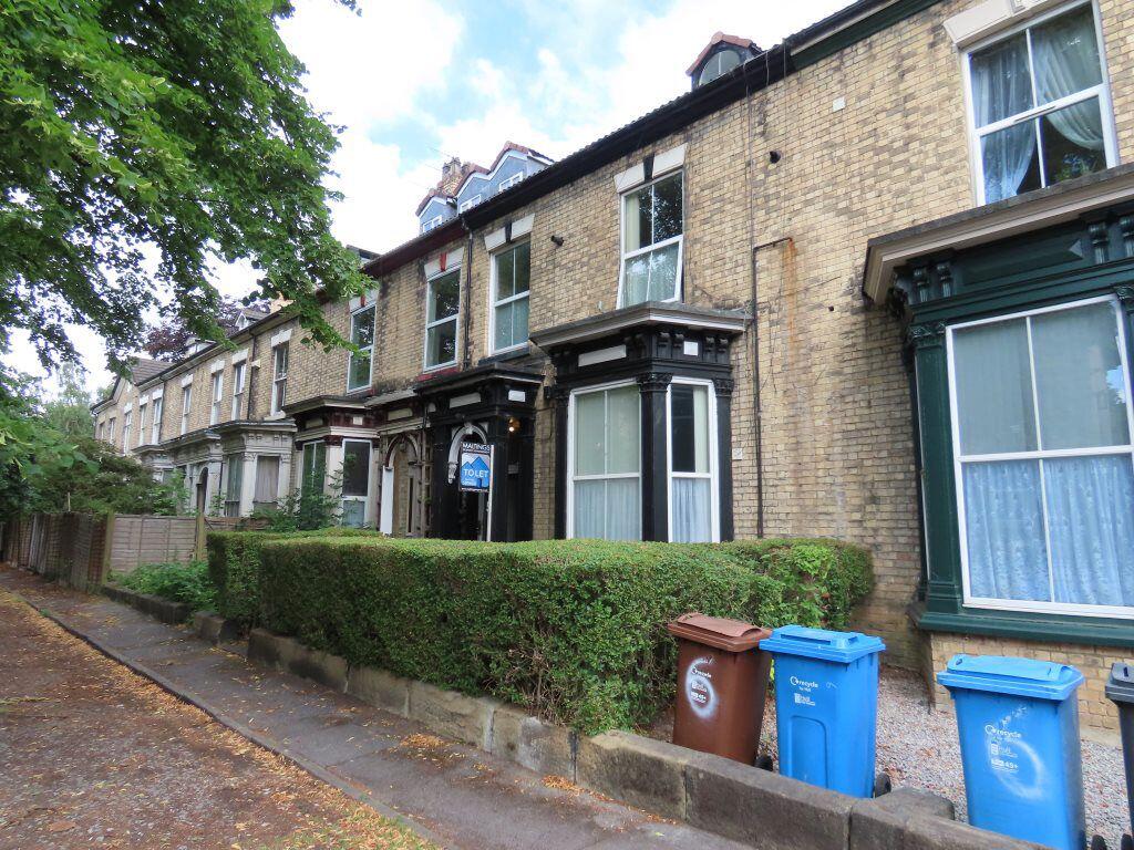 Main image of property: Flat 3, 5 Eldon Grove, Beverley Road, Hull, Hu5 2T
