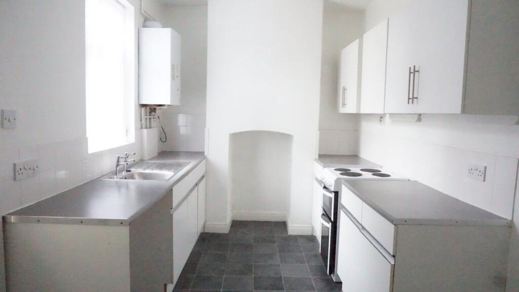 Main image of property: 210 King Street, Cottingham, HU16 5QJ