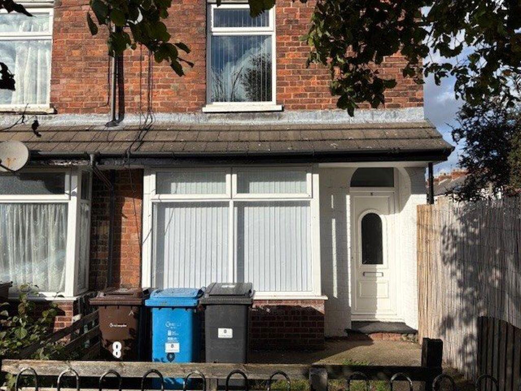 Main image of property: 8 St Georges Avenue, Hull, HU3 3QD