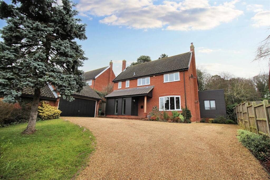 Main image of property: Norwich Road, Stoke Holy Cross, Norwich