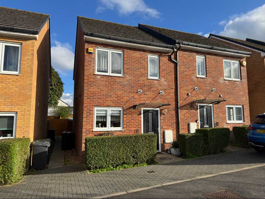 Main image of property: Challney Gardens, Luton, Bedfordshire, LU4