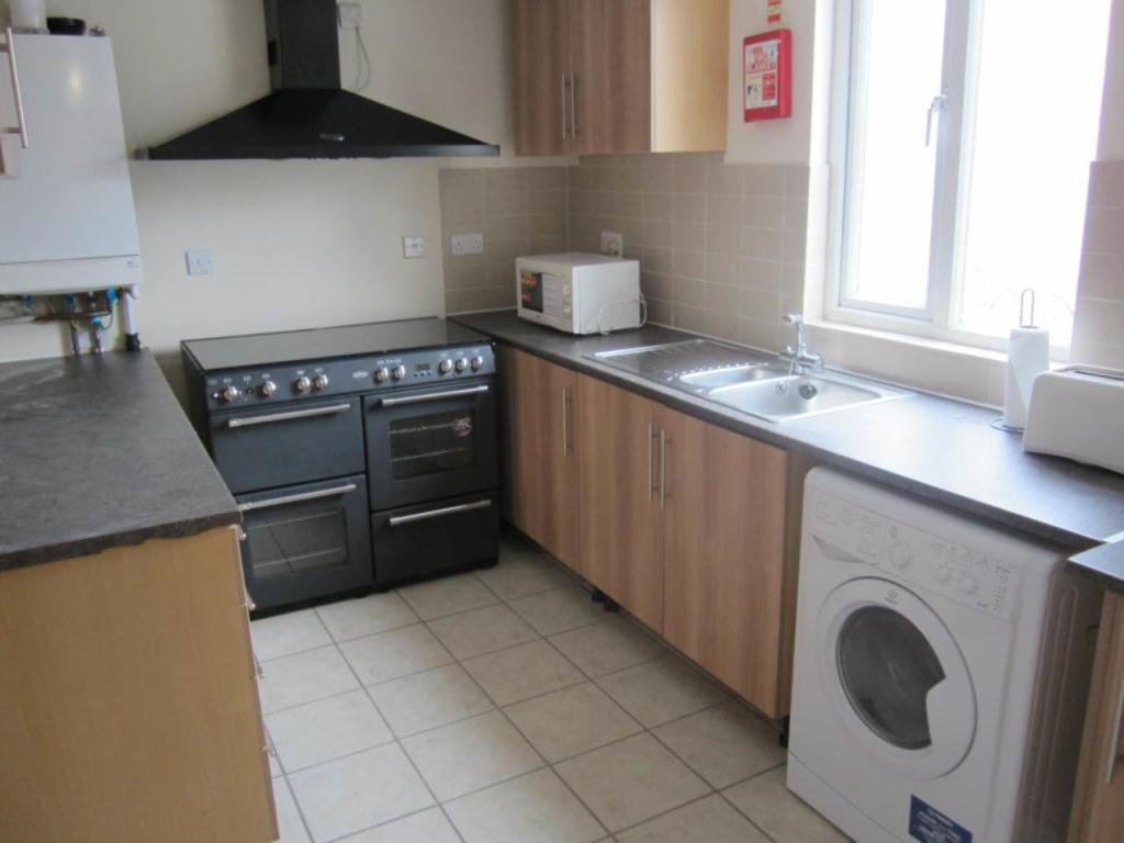 80 Macklin Street, Derby,