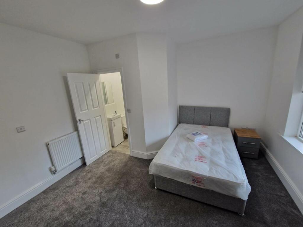 Main image of property: Stepping Lane, Derby, (3 Bed)