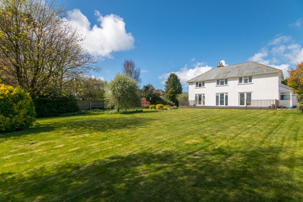4 bedroom detached house for sale in Ridgeway, Ottery St Mary, EX11