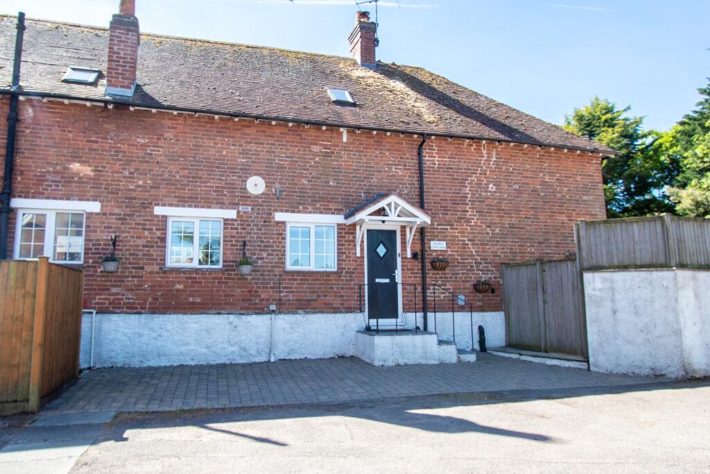 Main image of property: The Drive, Farringdon, Exeter