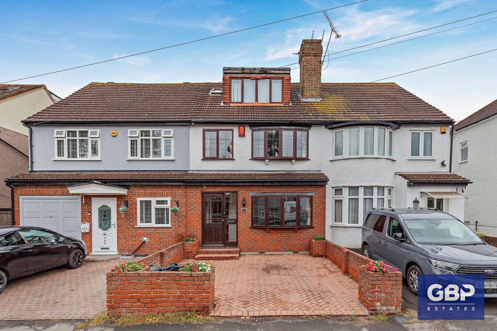 Main image of property: Mawney Road, Romford, RM7