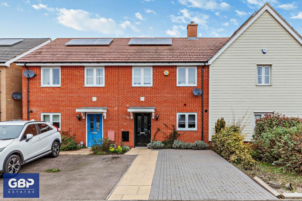 3 bedroom terraced house for sale in Appleby Drive, Romford, RM3